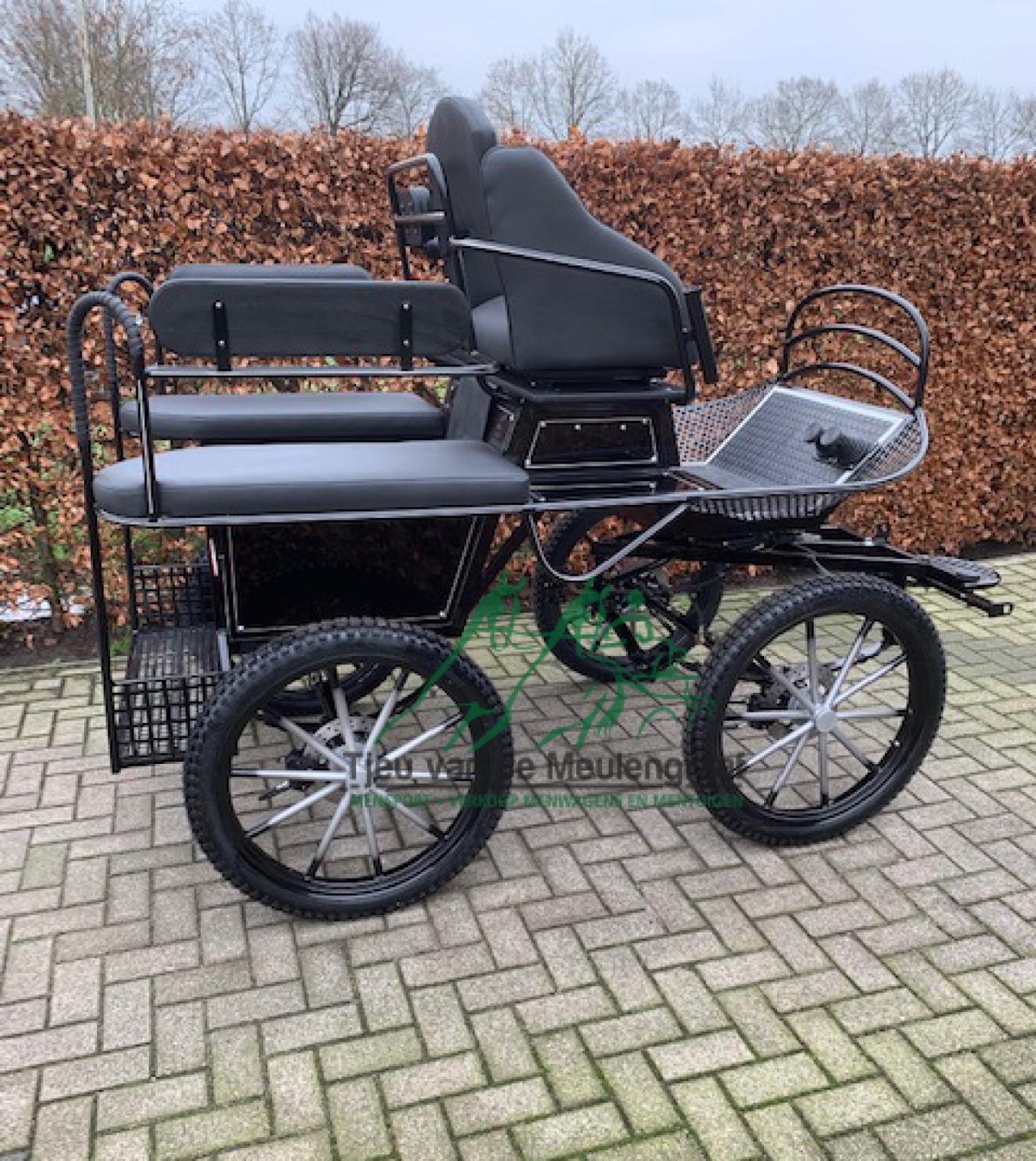 Freizeitwagen, Modell 'Family 23'